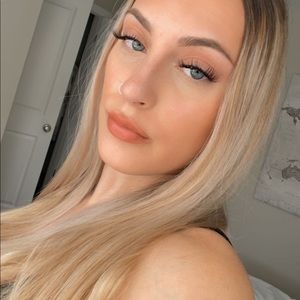 Meet your Posher, Leah